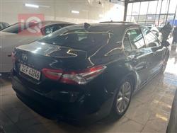 تۆیۆتا کامری